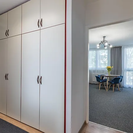 アパート Apartament Na Komandorskiej